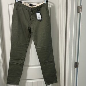 Piombo Olive Green Chinos